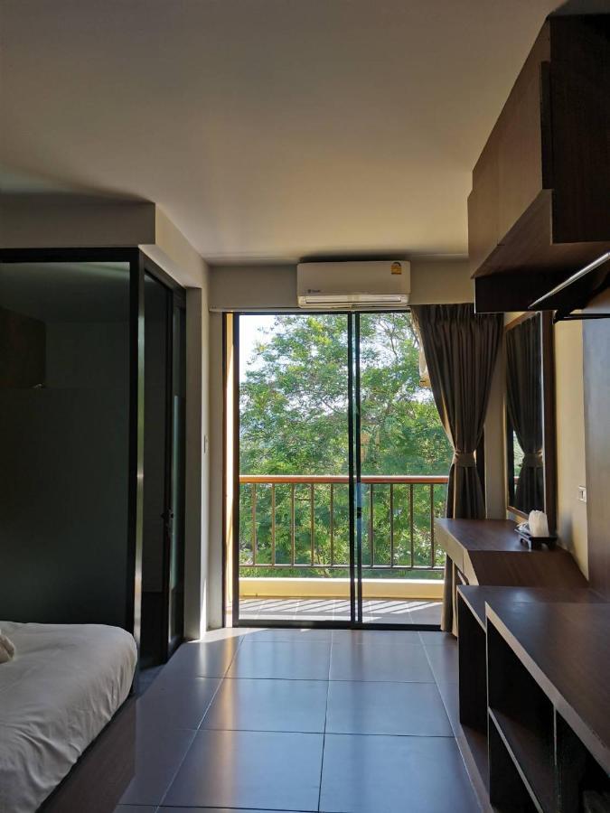 Yamin Seaview Hotel Phuket Екстериор снимка