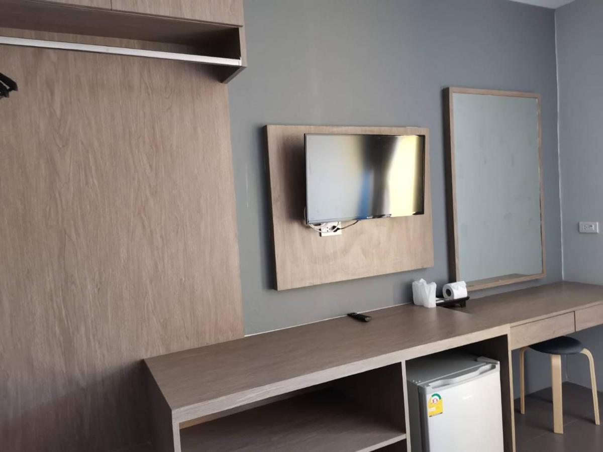 Yamin Seaview Hotel Phuket Екстериор снимка